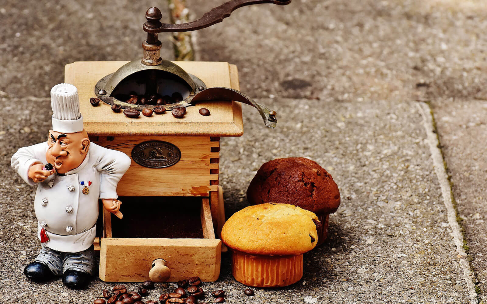 Vintage manual Coffee Beans Grinder