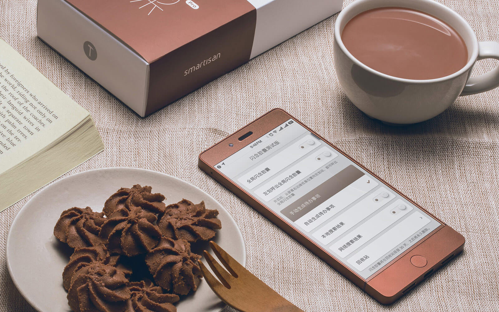 Hot chocolate with cookies & biscuits